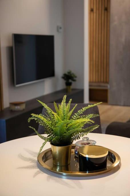 Ferienwohnung Flat4Us#Cozy#Freeparking#5People Zagreb Exterior foto