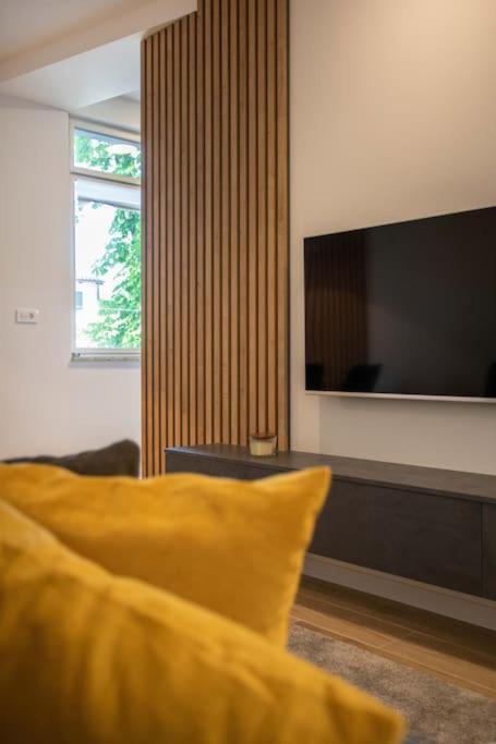 Ferienwohnung Flat4Us#Cozy#Freeparking#5People Zagreb Exterior foto